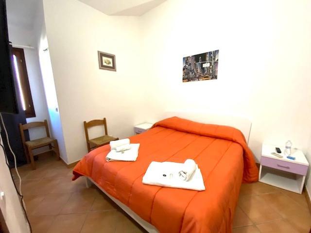 Bed and Breakfast La Coccinella Al Mare Сан-Теодоро Экстерьер фото