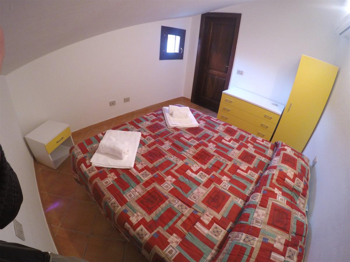 Bed and Breakfast La Coccinella Al Mare Сан-Теодоро Экстерьер фото